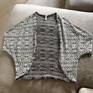 Xhilaration Geometric Cardigan